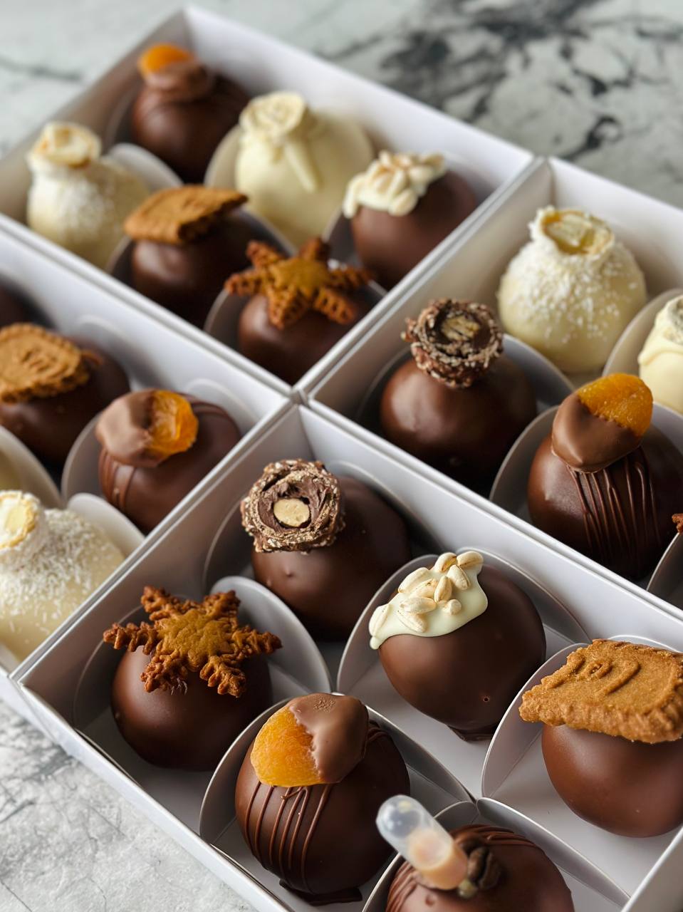 Надежда Архипова - Десерты с историей. Тариф «Картошка» чизкейки в подарок